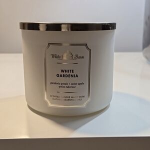 White Barn White Gardenia Candle